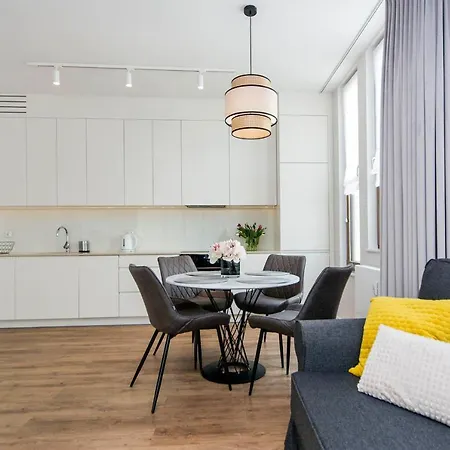 Yellow Rentyear Apartment